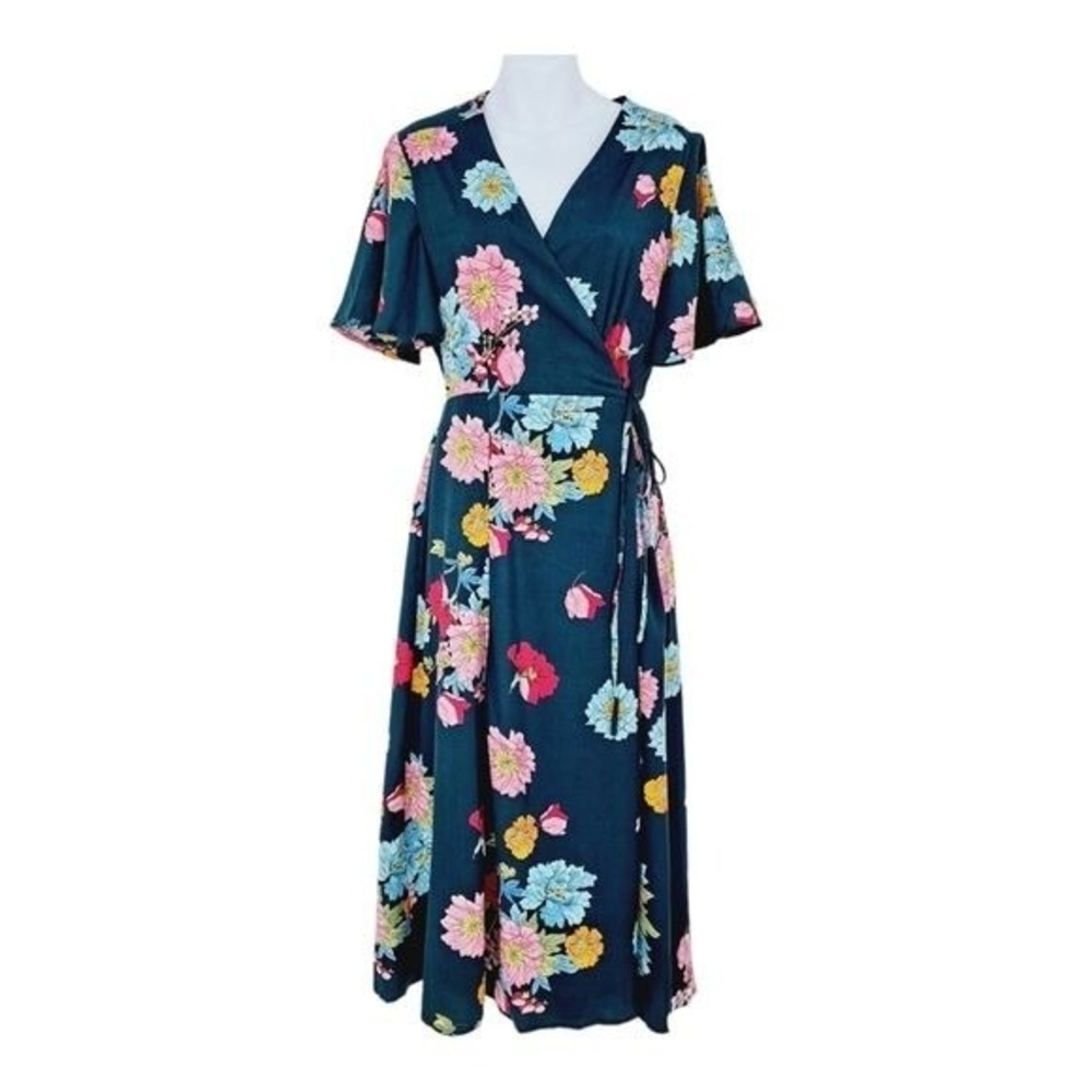 I‎ Love Wren & Ivory The Rhapsody Floral Wrap Dress in Hunter Green